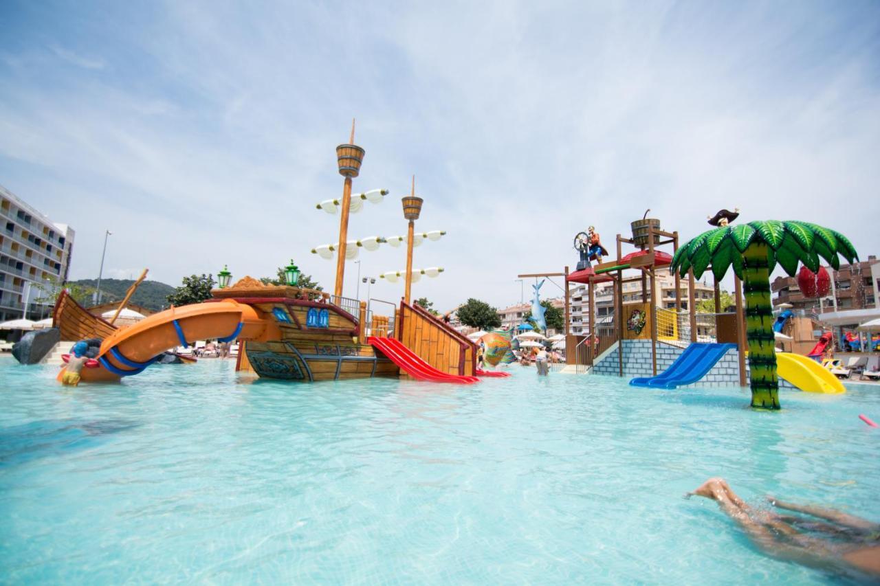 Hotel Sorra Daurada Splash Malgrat de Mar Bagian luar foto