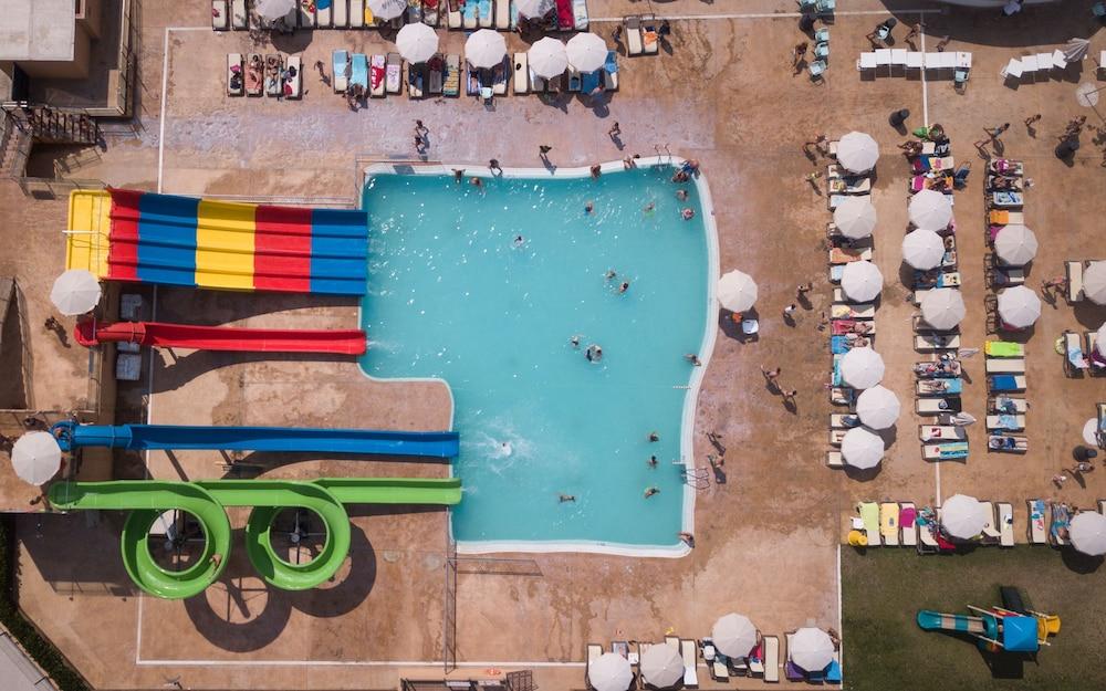 Hotel Sorra Daurada Splash Malgrat de Mar Bagian luar foto