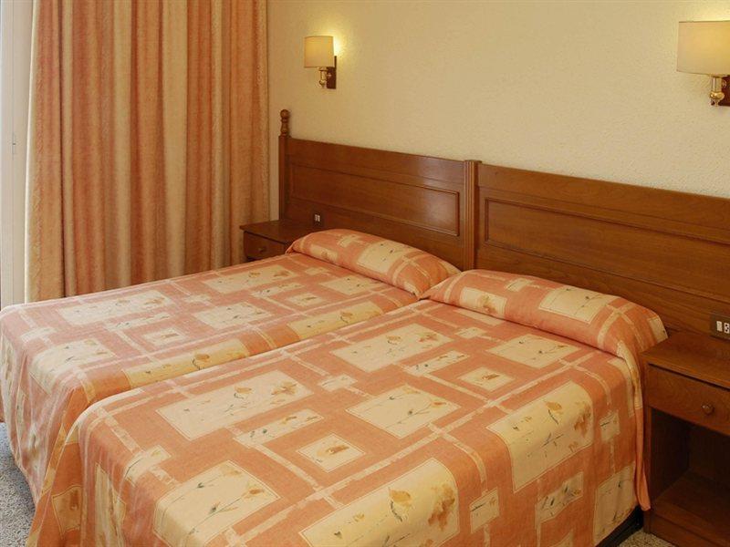 Hotel Sorra Daurada Splash Malgrat de Mar Bagian luar foto